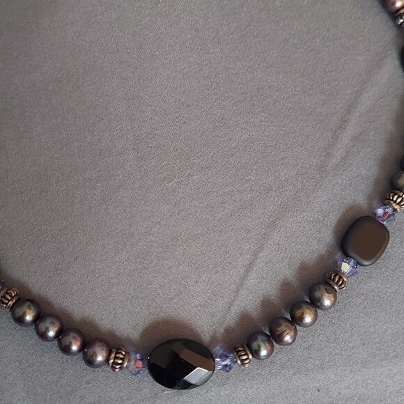 Handmade Genuine Pearl Necklace - Picture 3 of 10